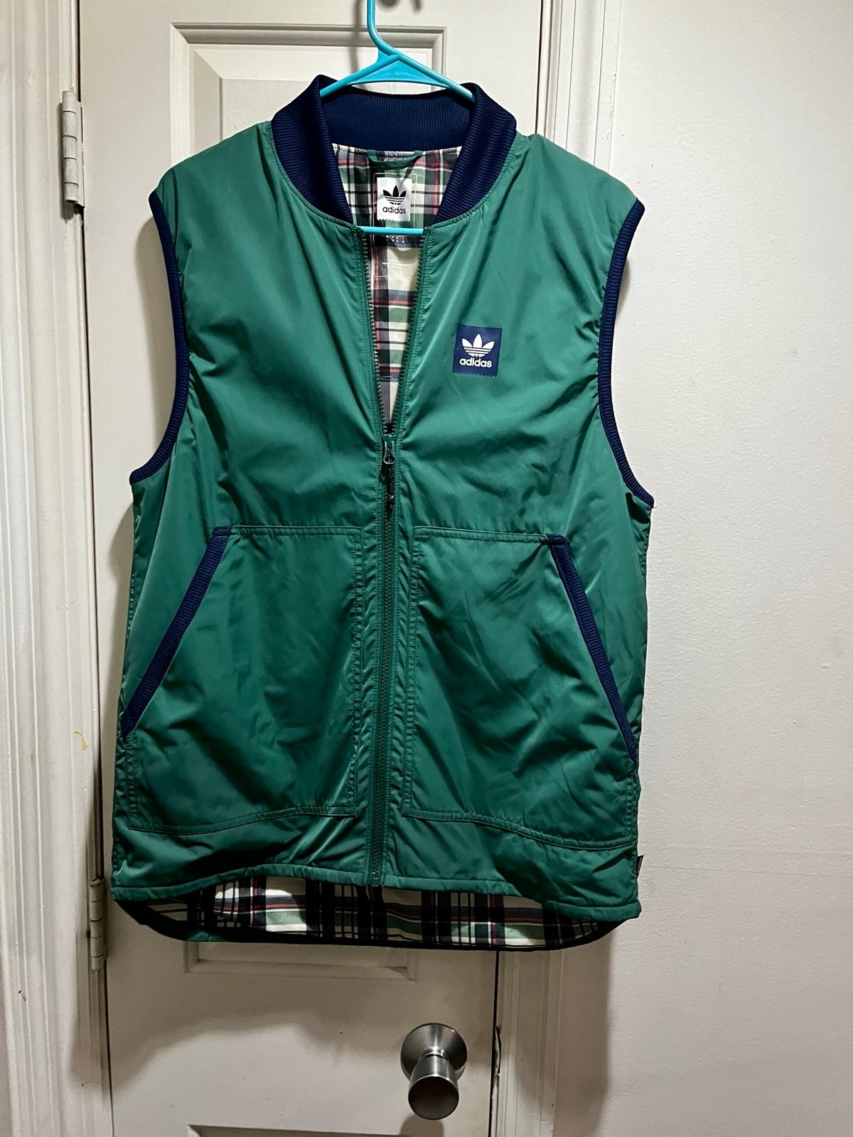 NWOT Adidas sleevesless Vest