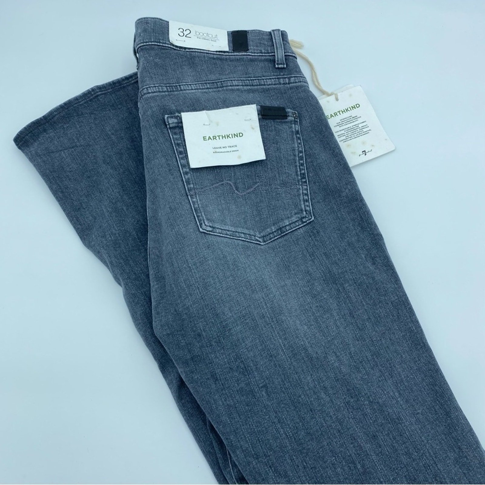 7 For All mankind the Classic Bootcut gray/dark blue jeans 32
