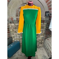 Maxi dress 1970s boho green yellow marigold bright lace