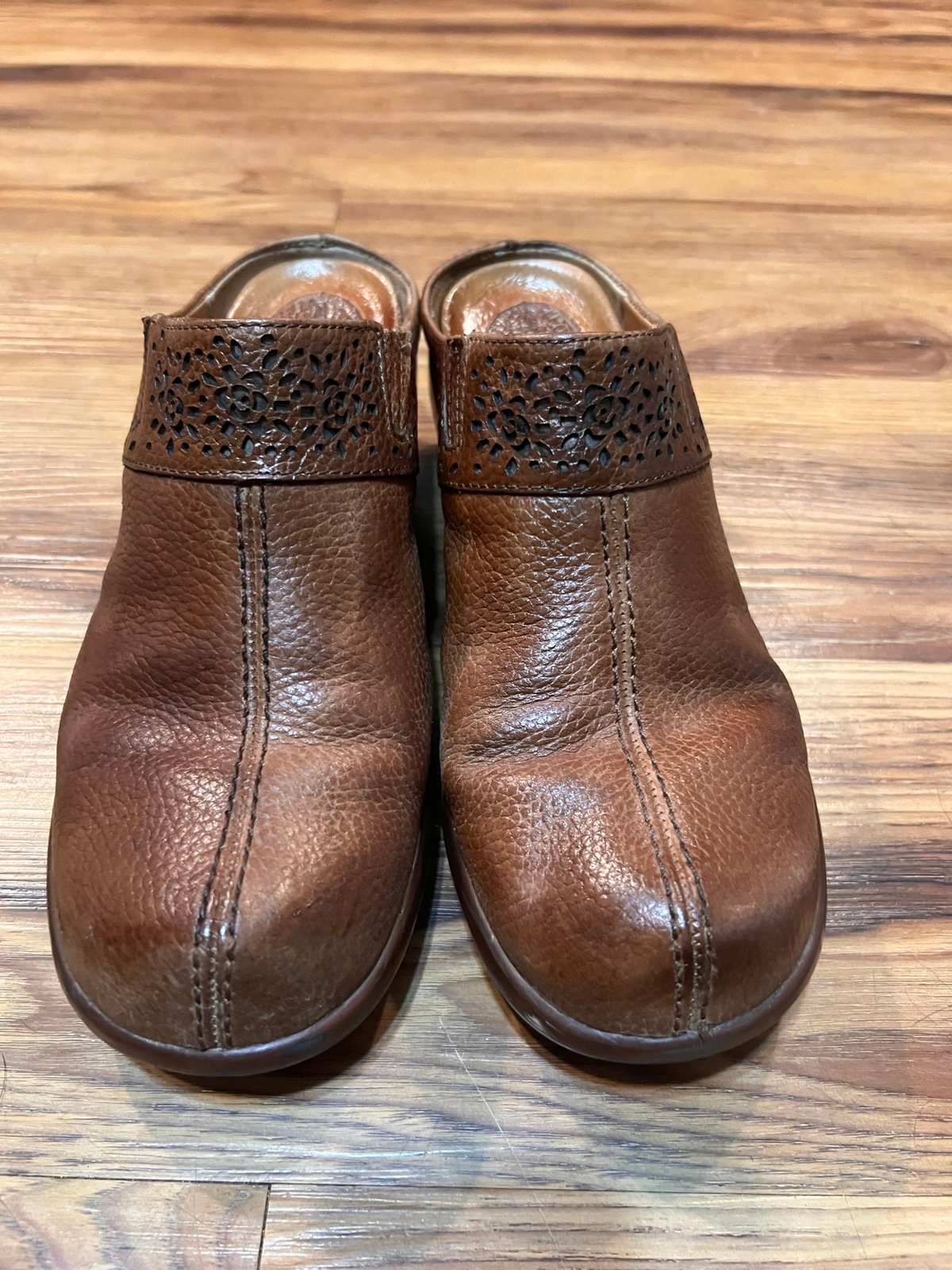 Ariat Brown leather Braided Closed Back Women’s Comfort Slip On Mule Clogs 8.5B