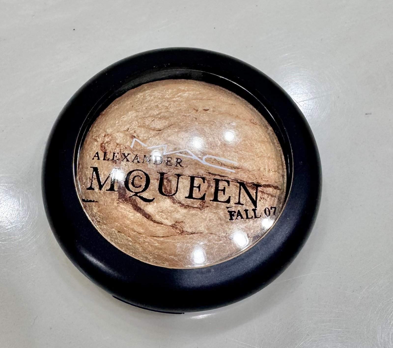 MAC Cosmetics Alexander McQueen Mineralize SkinFinish in New Vegas RARE HTF!!!
