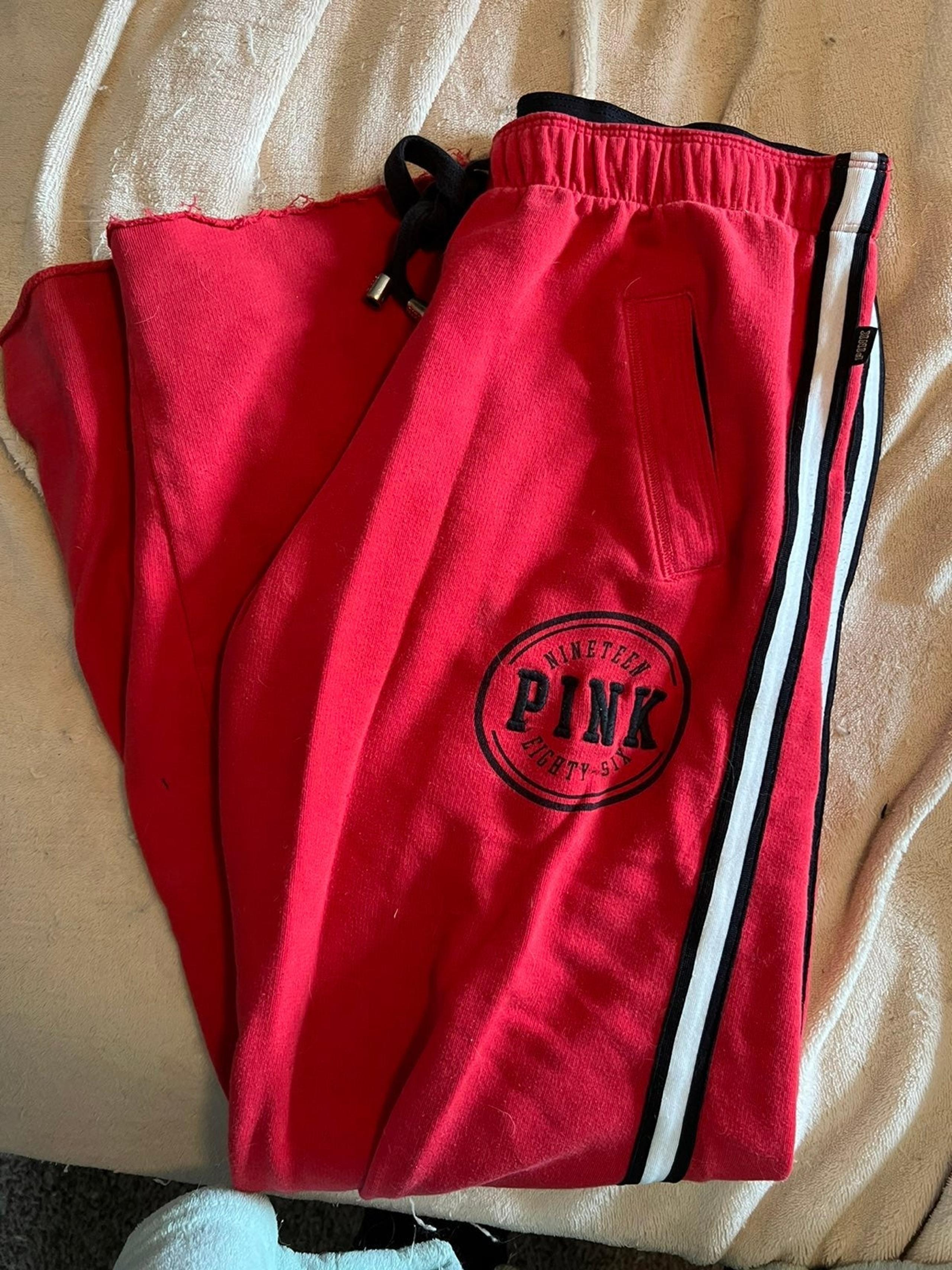 sweatpants