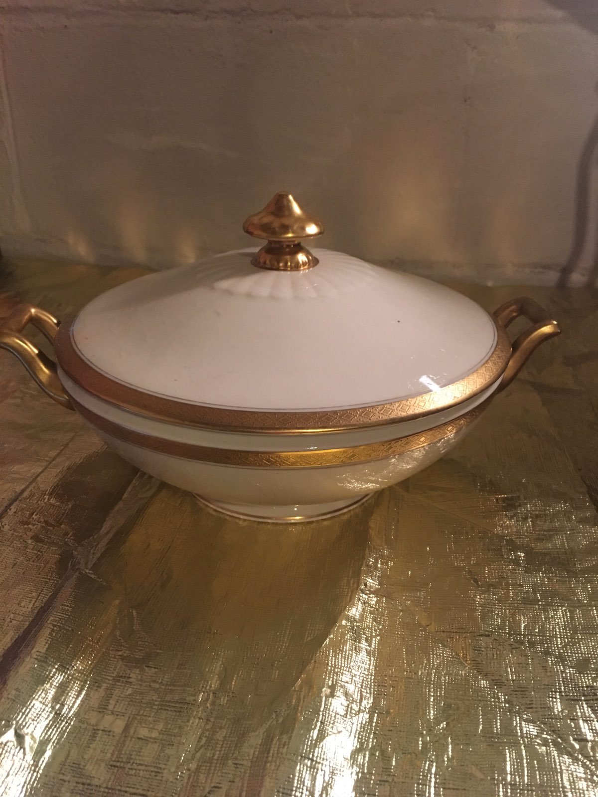 Cover Vintage Bowl. Pickard