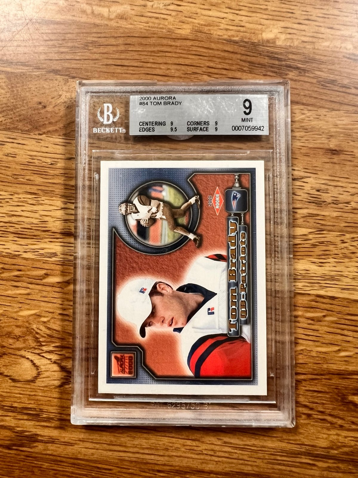 Tom Brady RC 2000 pacific aurora tom brady rookie new england patriots BGC 9.