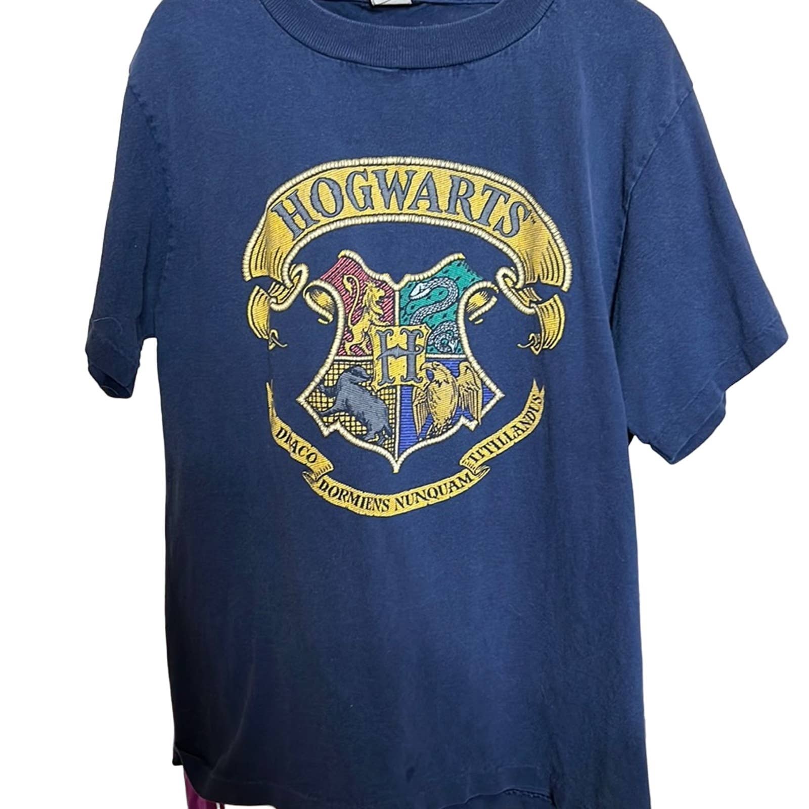 Warner Bros. Harry Potter Vintage 2000 Hogwarts Navy Blue Tee Size Large Youth