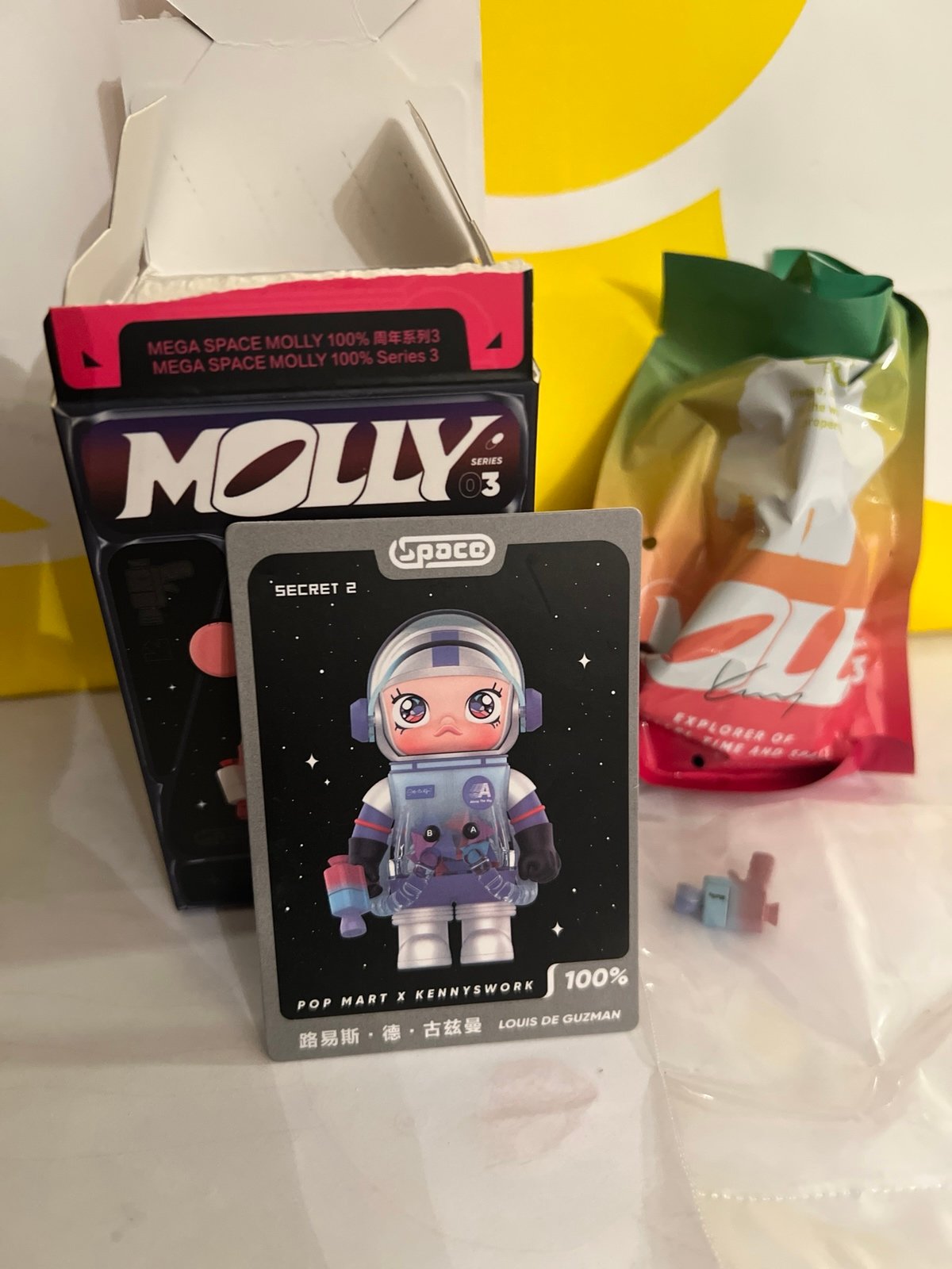 Mega space Molly series 3 (SECRET2) Louis de Guzman