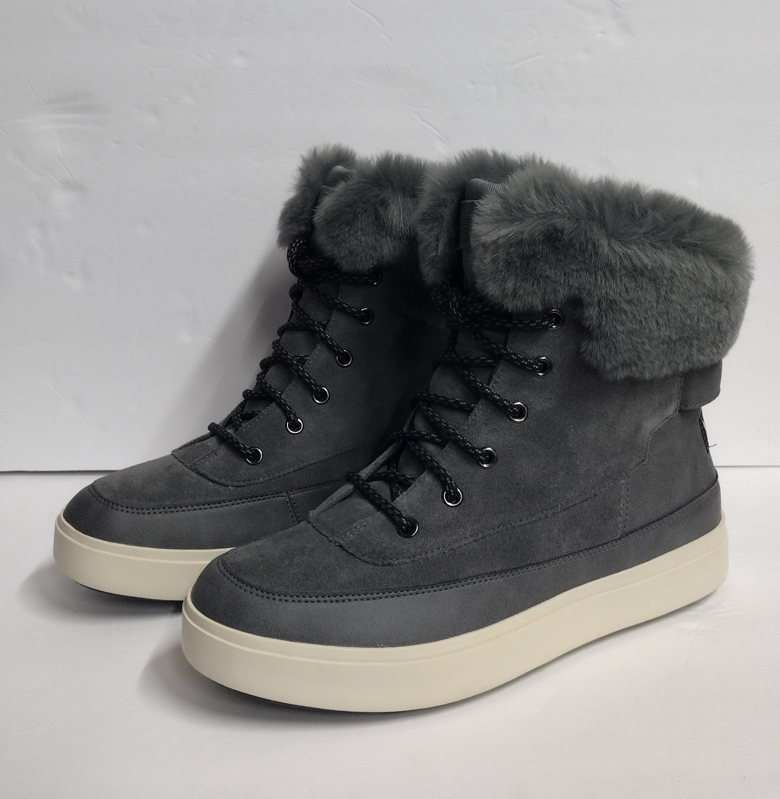 Koolaburra By Ugg Women's SOLD!!!