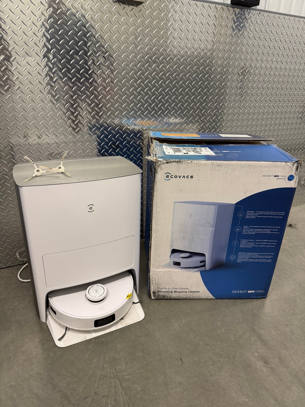 ECOVACS DEEBOT T10 OMNI Robot Vacuum & Mop: 2-in-1 for a Clean Home!