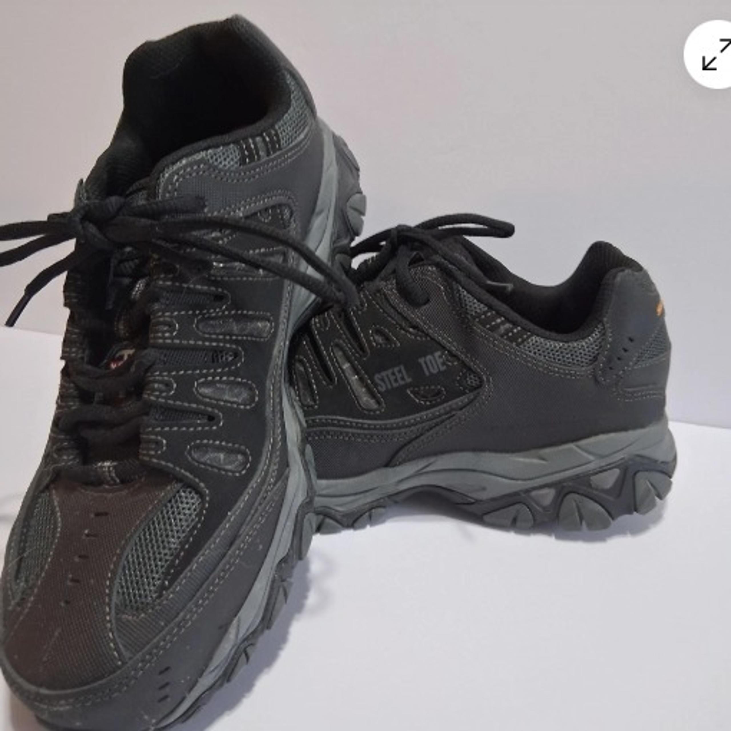 Skechers Men’s Work Shoes Sz 9 Steel Toe Black Leather Memory Foam low top