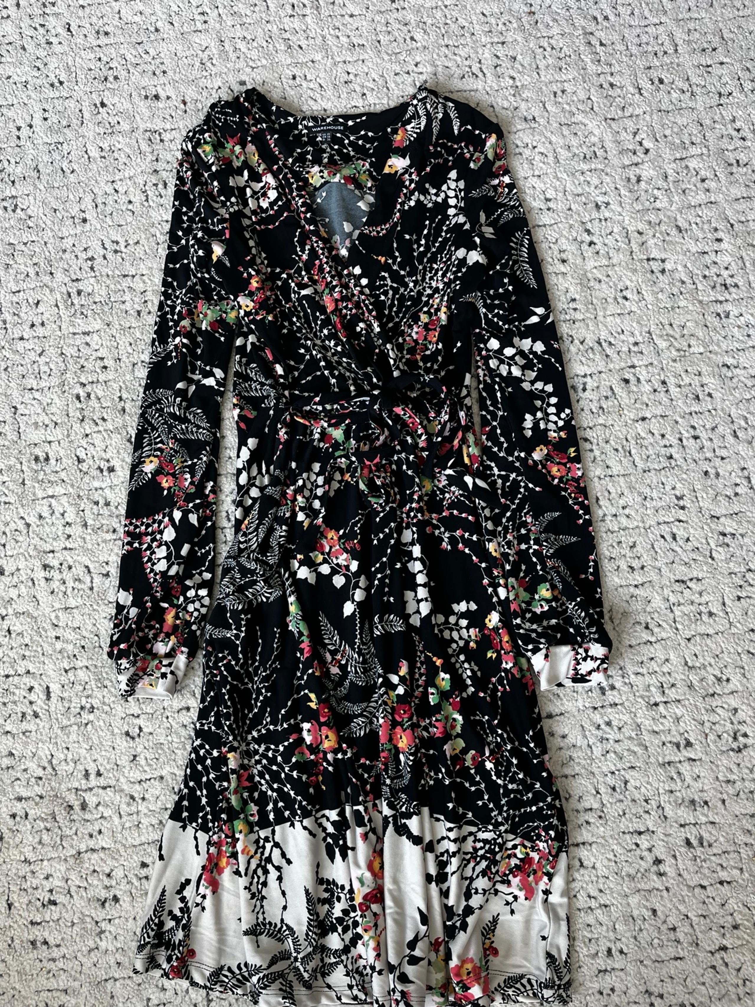 Modest floral long sleeve dress for work/religious ceremonies etc. Wrap dress.