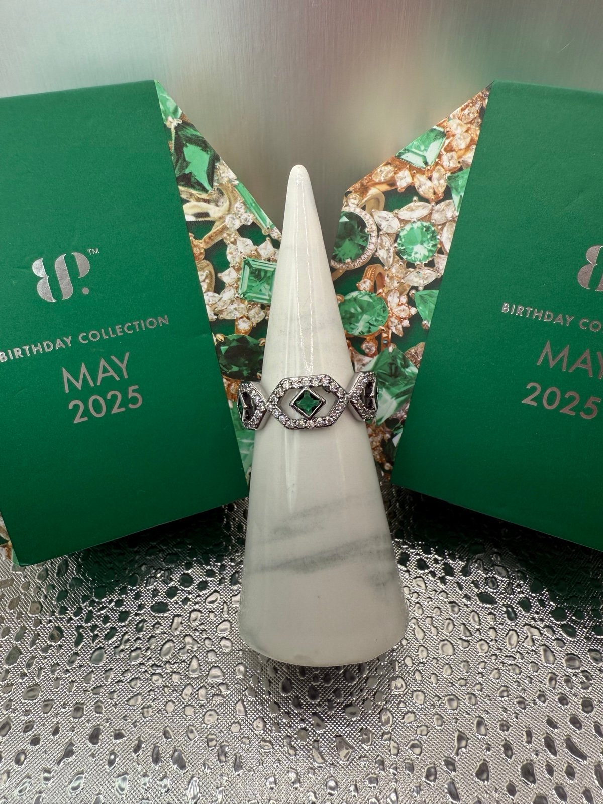 Bomb Party/BP/May 2025 Ring/Luxe Leaf Legends/Size 8/Hematite