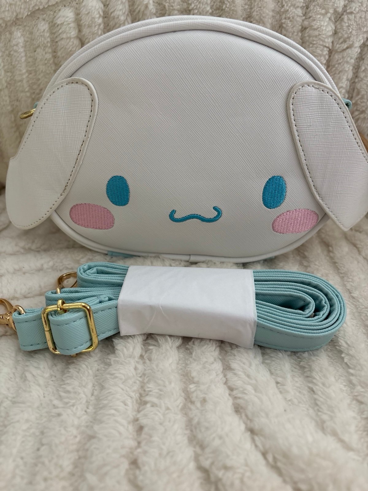 Sanrio Cinnamoroll and Mocha 2-way crossbody bag