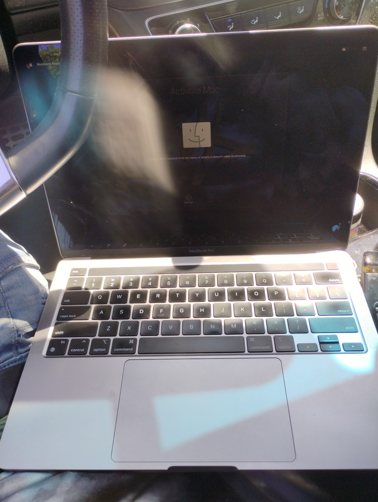 MacBook