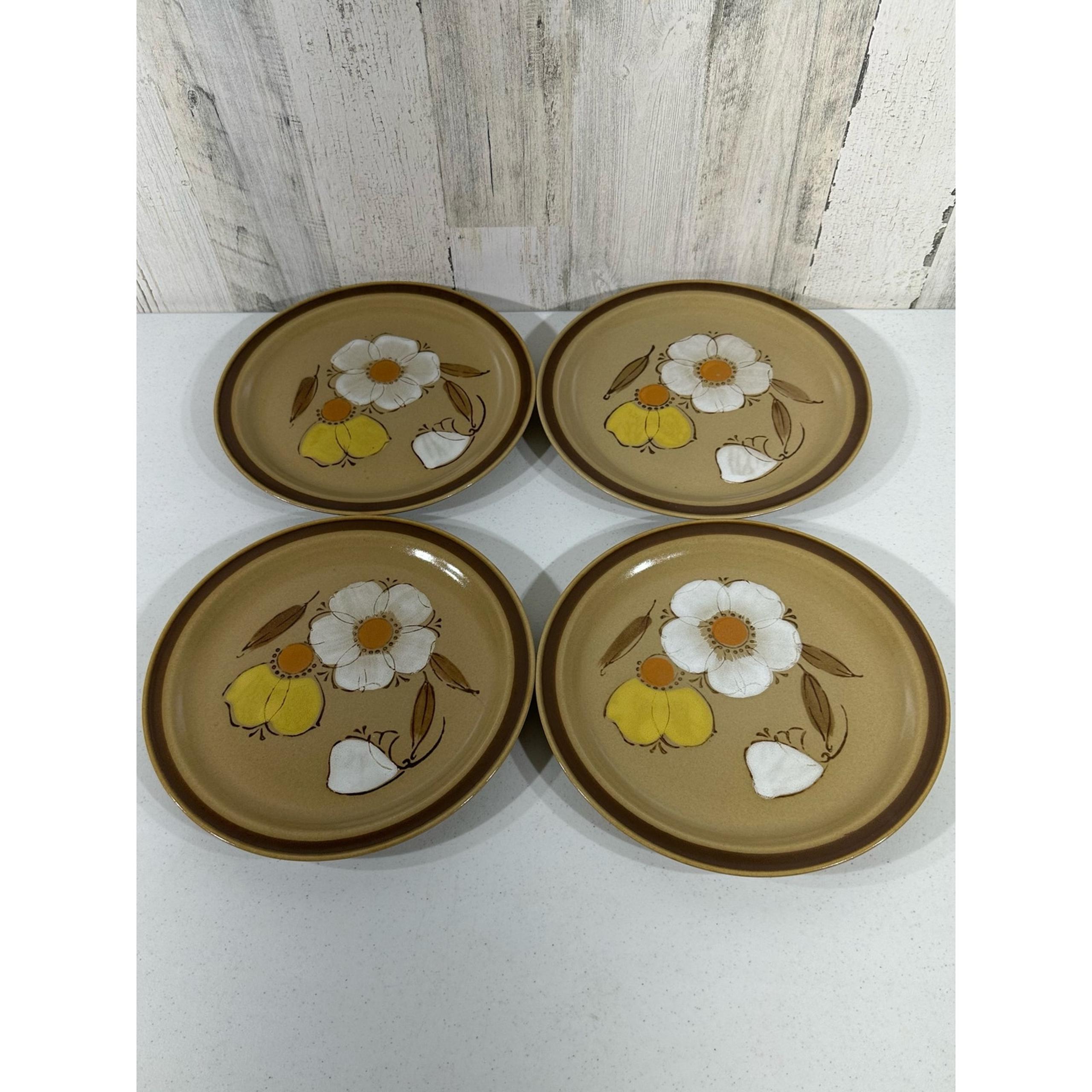 Hearthside Dogwood Stoneware Hand Painted Lot of 4 Dinner Plates Japan MCM
