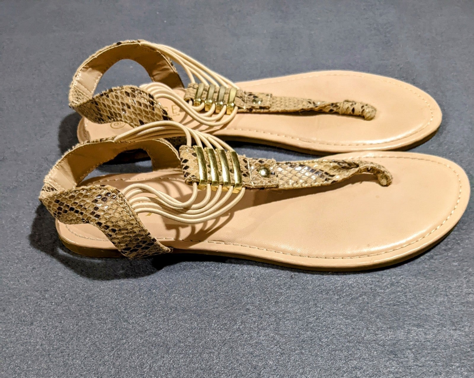 Rogue slippers online