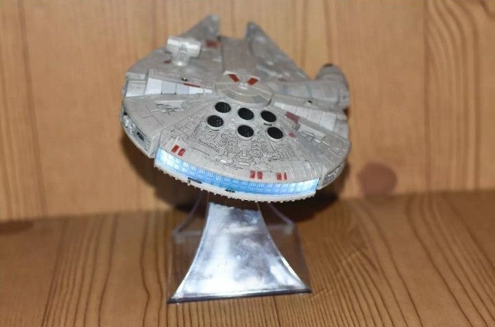 millennium falcon bluetooth speaker