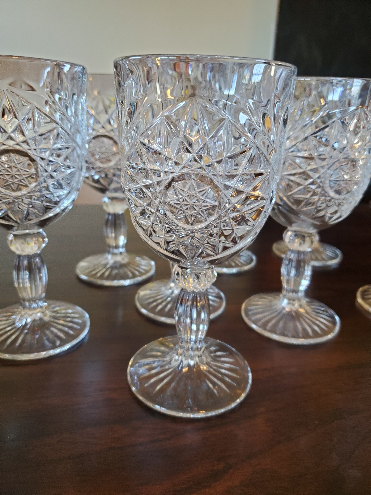 8 vintage 1970 Libbey Hobtster Goblet glasses