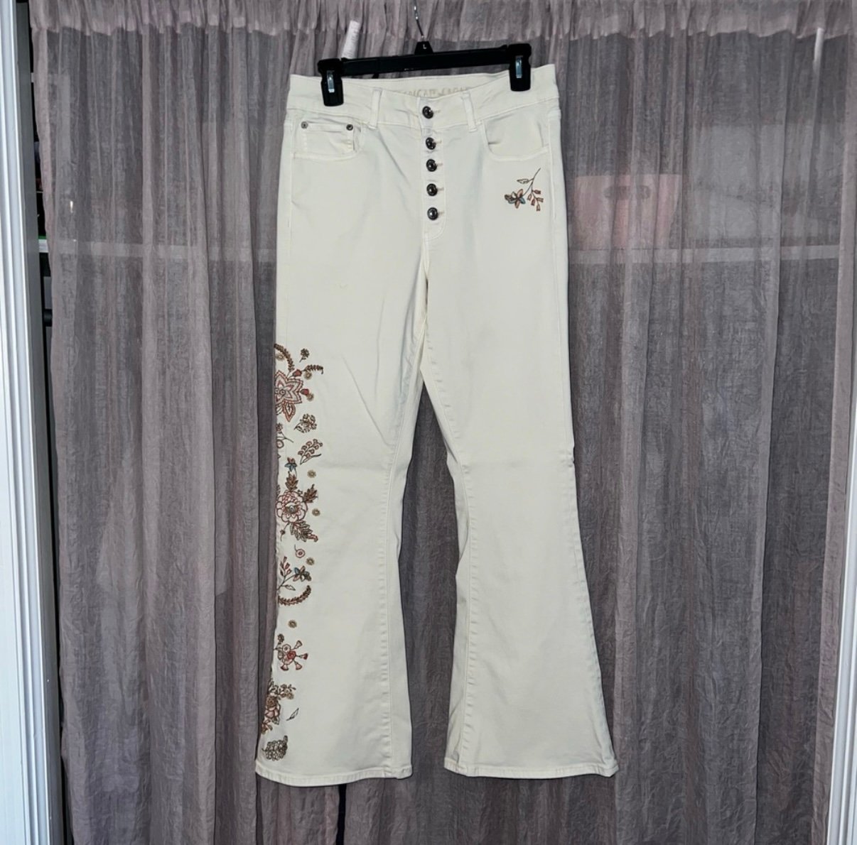 American Eagle Embroidered Jeans