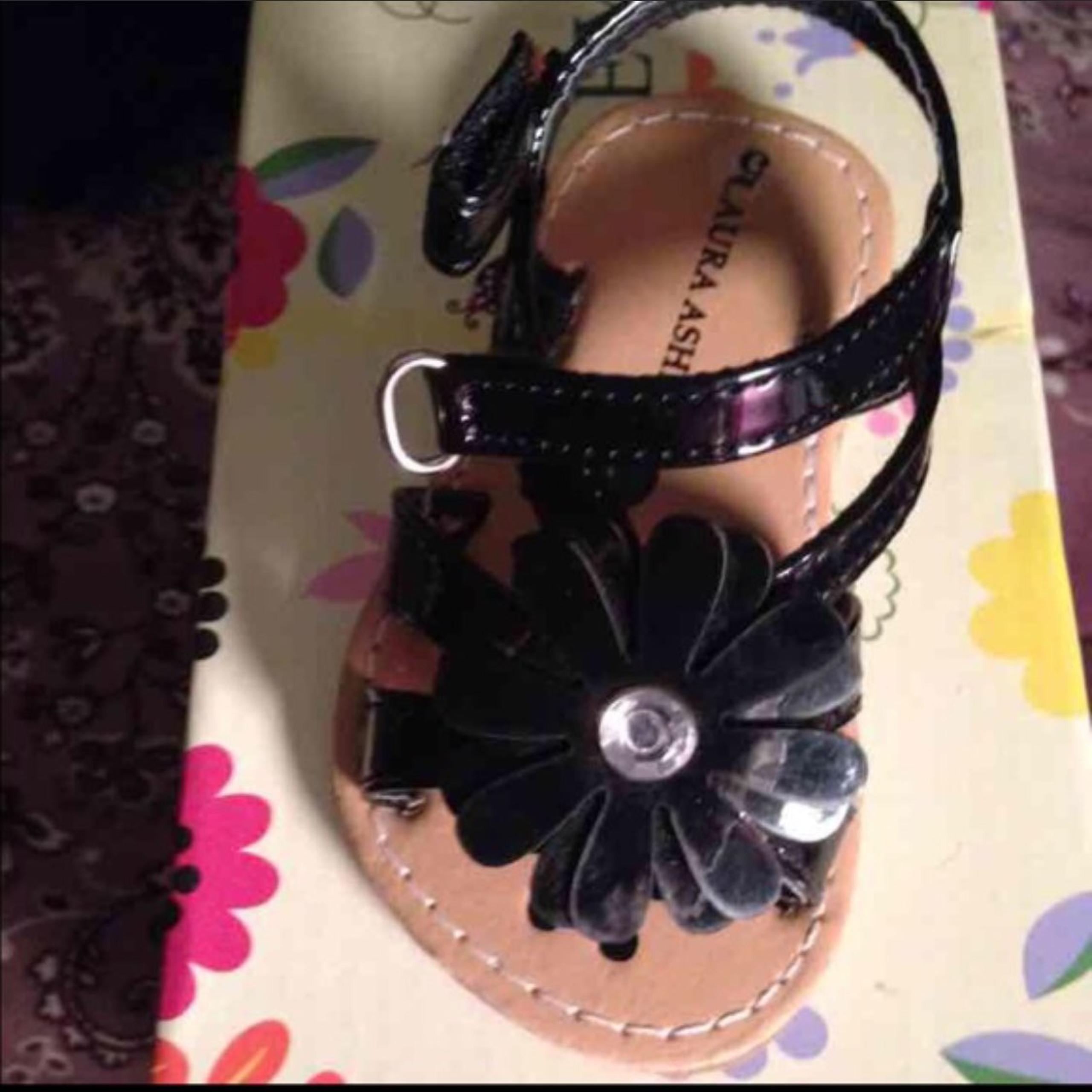 Laura Ashley Sandal