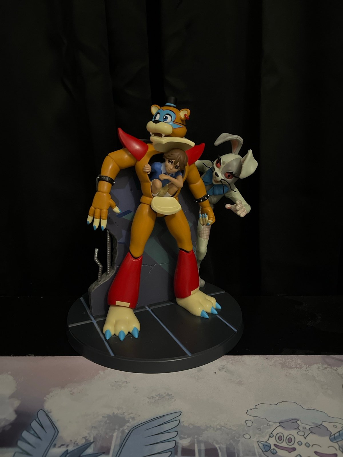 fnaf security breach statues