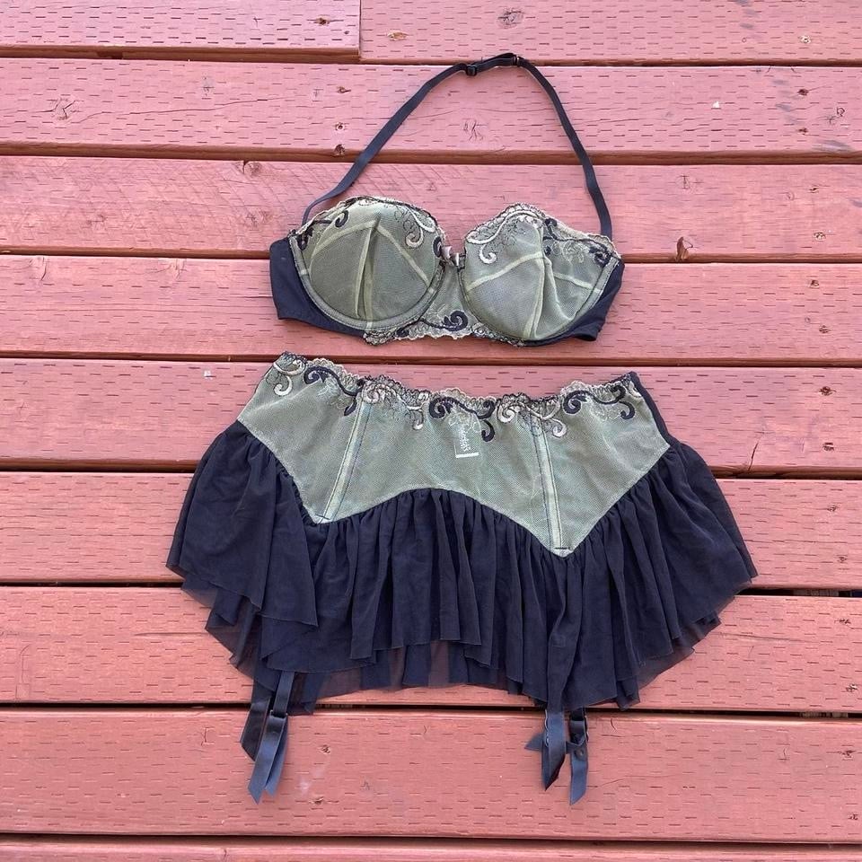 y2k green and black mesh two piece set by Fedricks of Hollywood !
