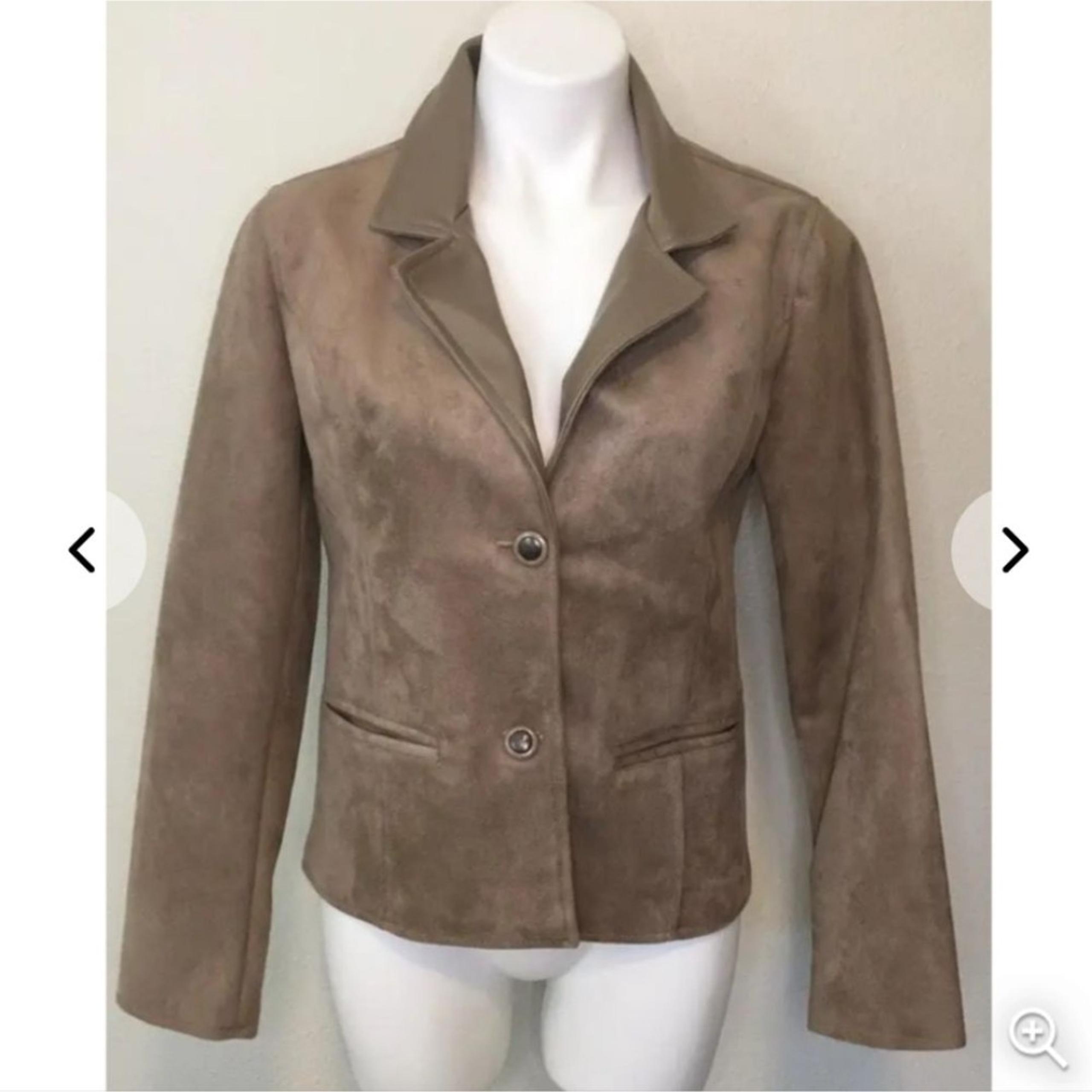 Armani Collection Women's Suede button fully lined blazerJacket New w/tags sz M