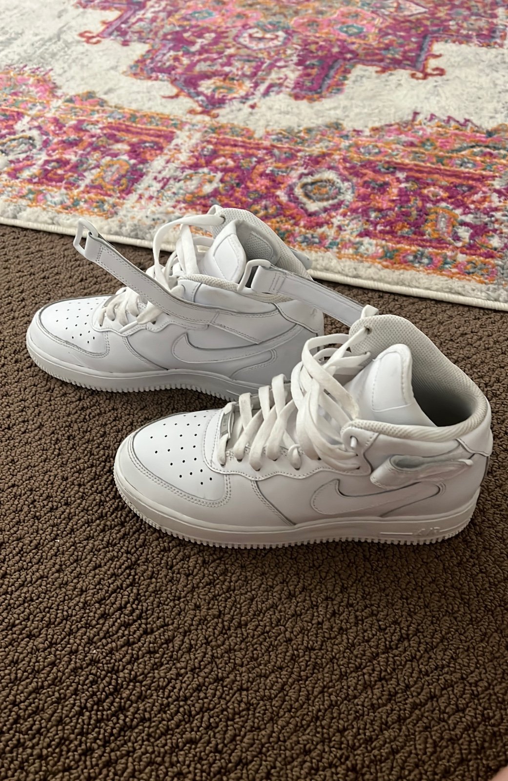 Nike Air Force 1 Mid Shoes