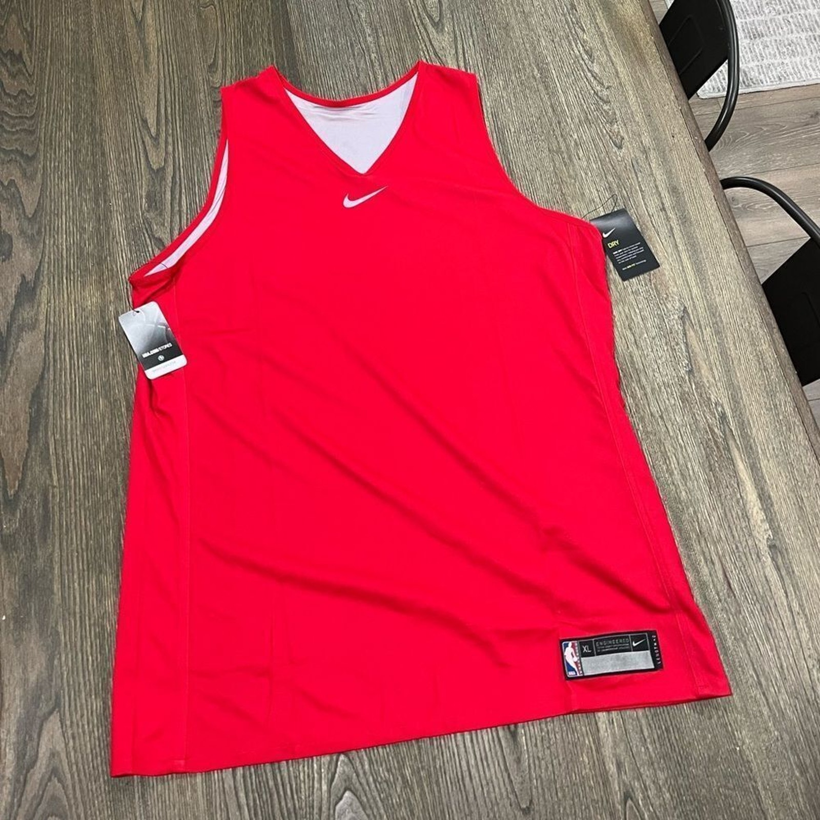 NWT Nike NBA Team Player Issue Basketball Jersey Vest Reversible Red XLT