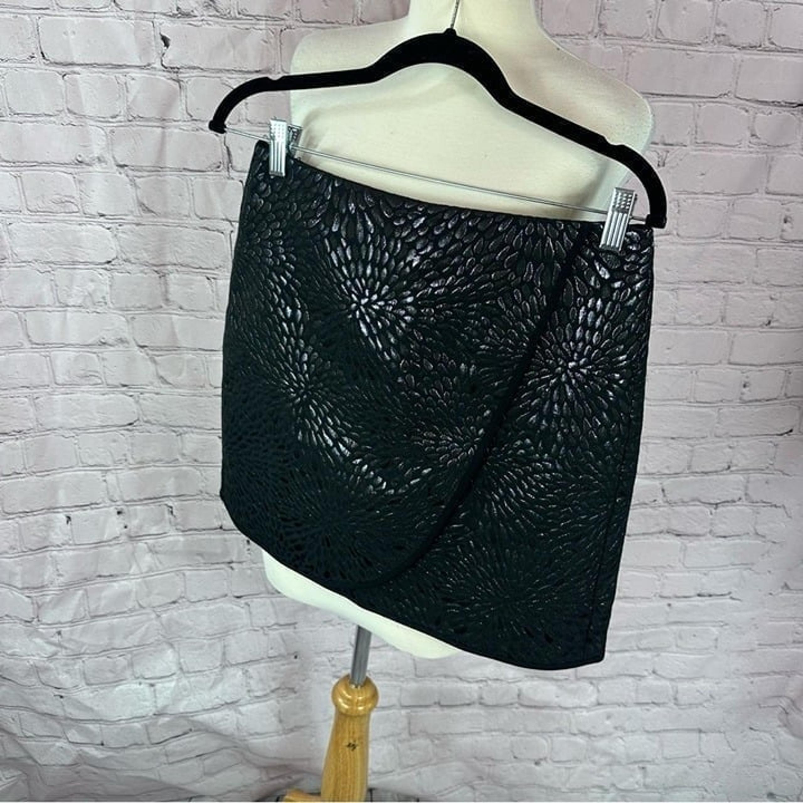 ann taylor LOFT petites black metallic abstract floral pencil skirt sz 6 preppy
