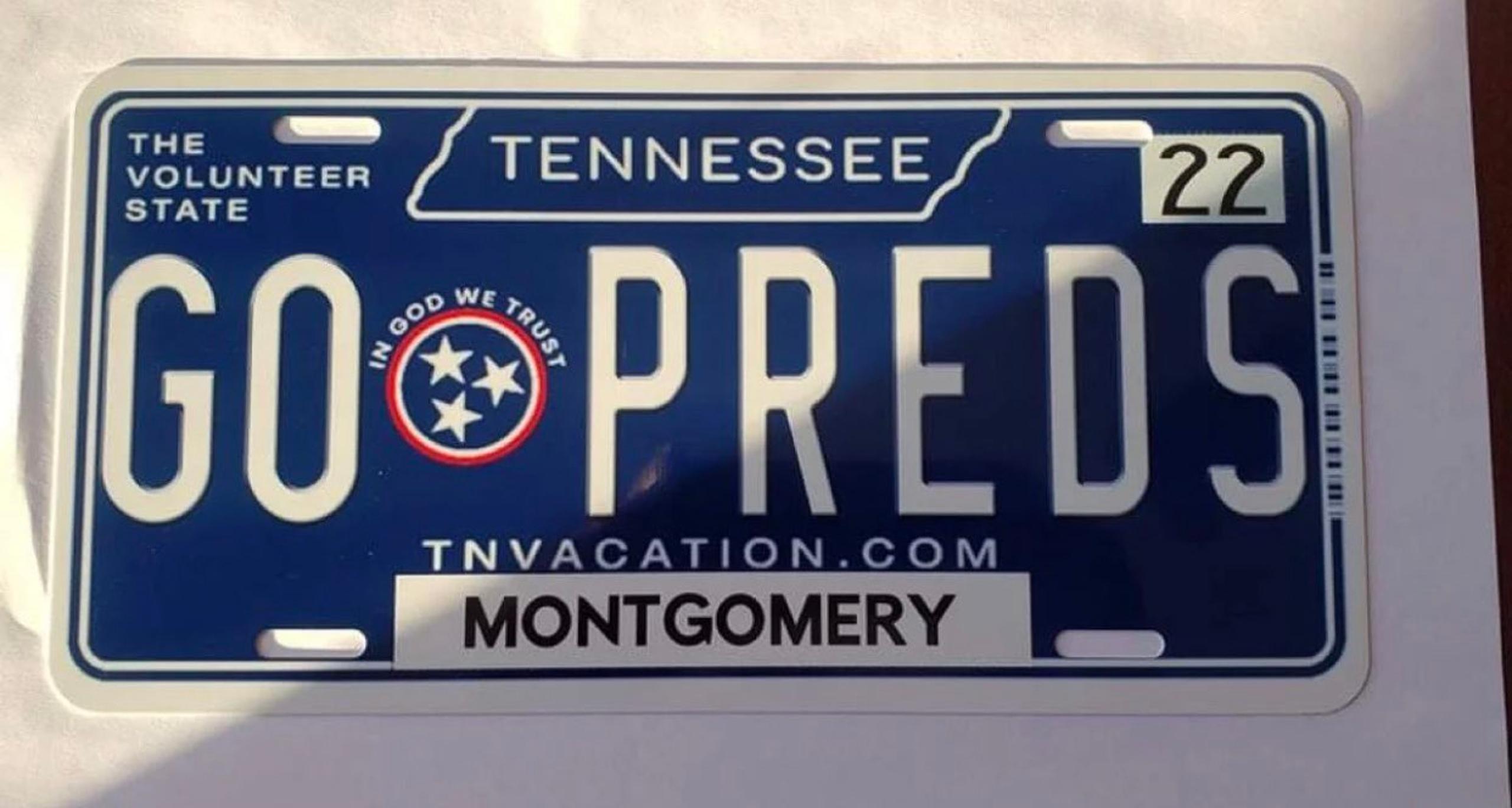 Metal Tennessee Predators license plate