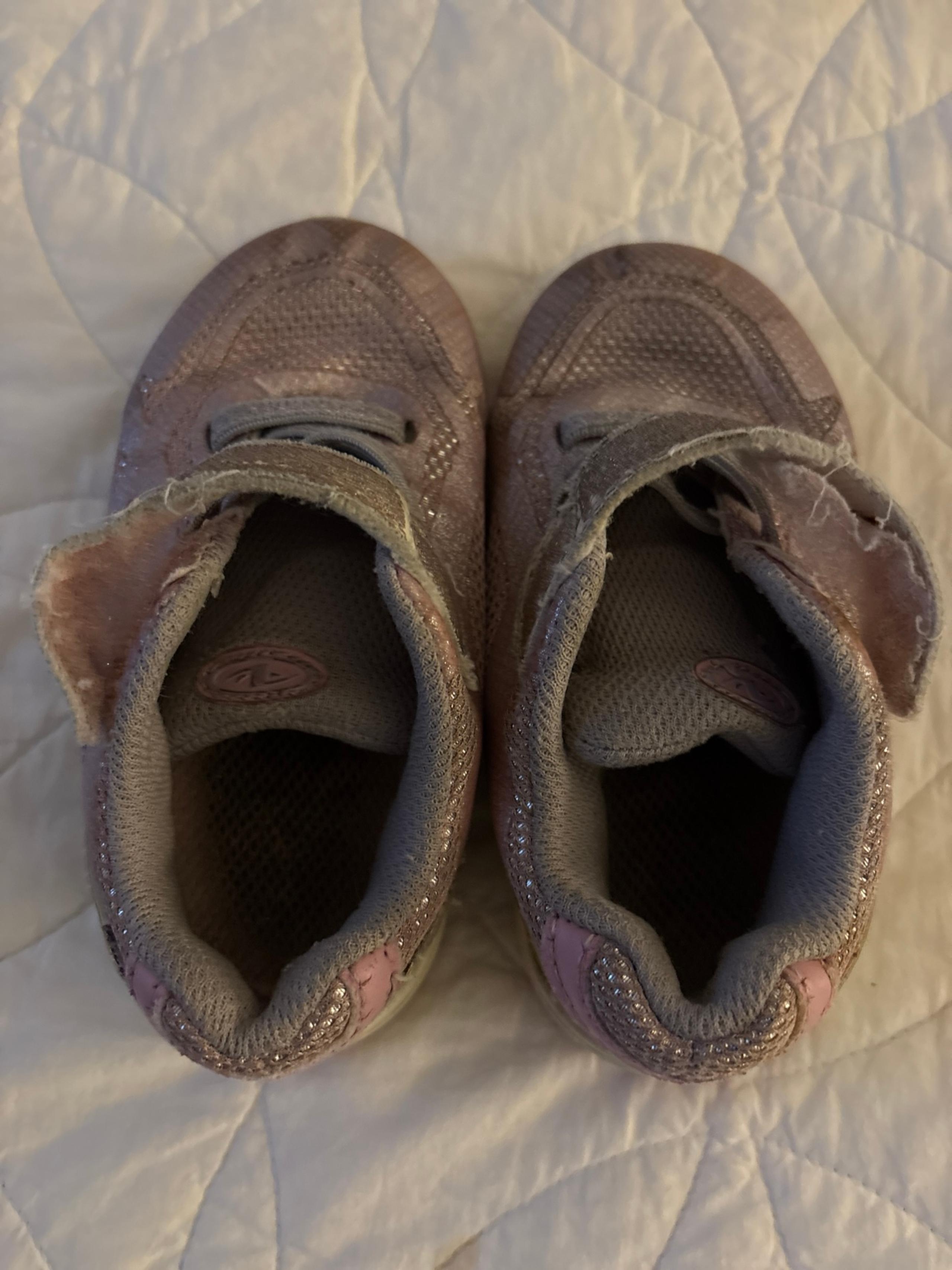 Athletic Works girl pink sneakers