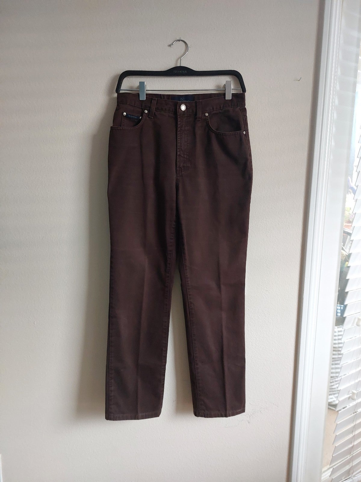 VALENTINO WOMENS HIGH RISE JEANS