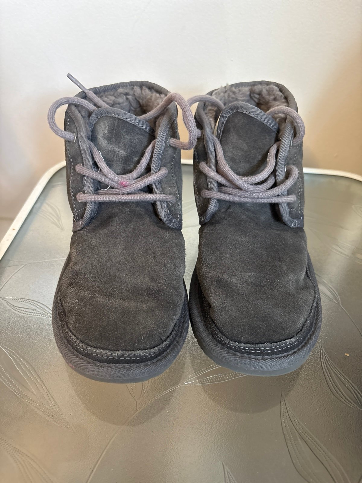 UGG Ugg Neumel Lace Up Boots Charcoal Grey kids size 4 Europe 36