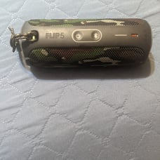 JBL Flip 5 Bluetooth Speaker
