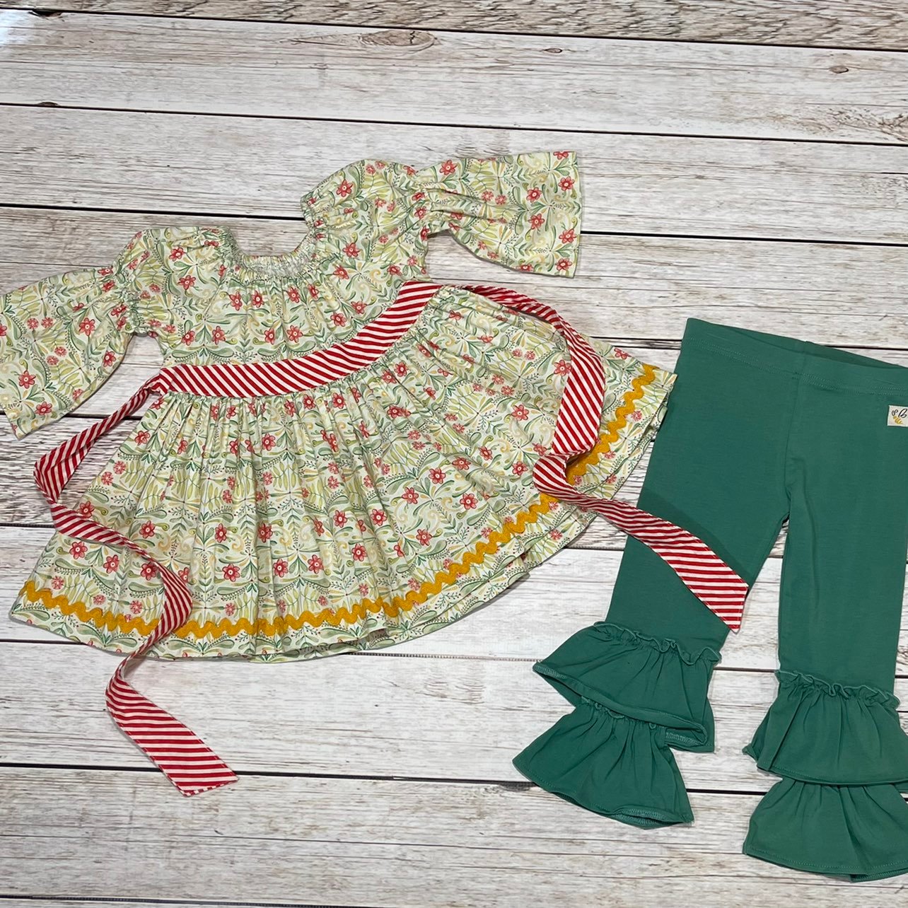 Matilda Jane Platinum Making Spirits Bright Peasant Top Holiday Christmas