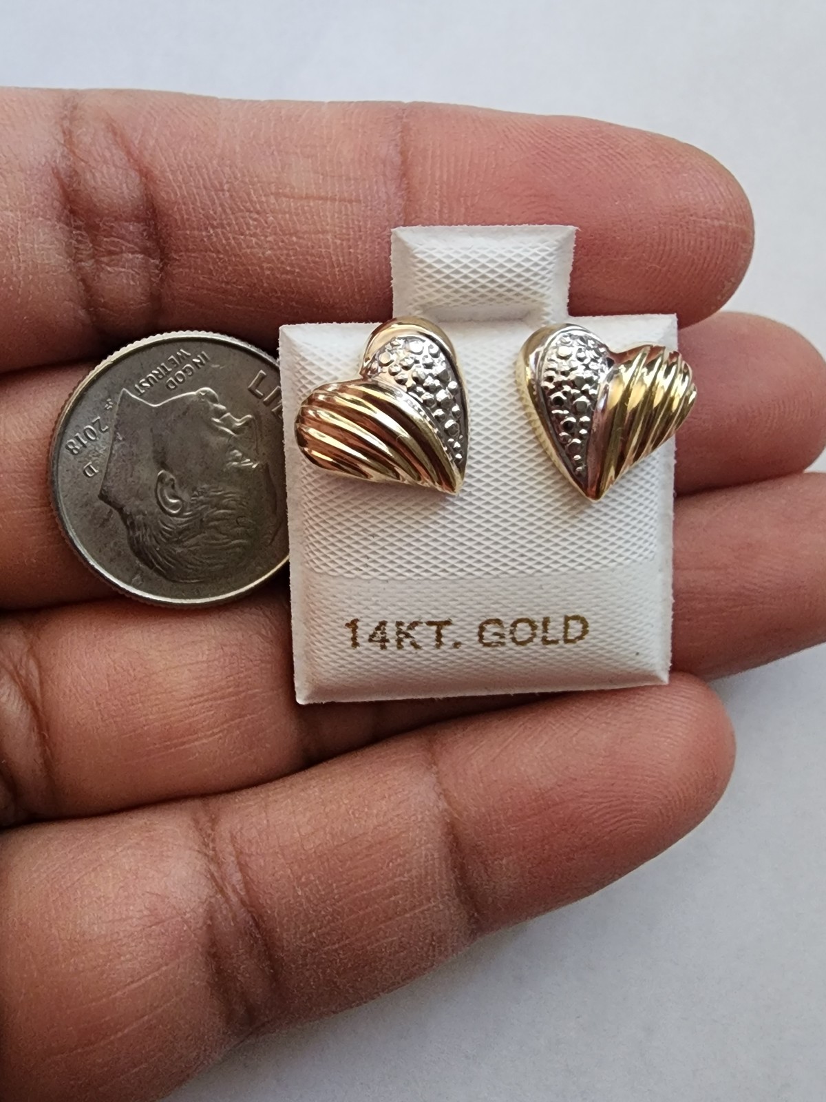 14k solid gold heart shaped earrings