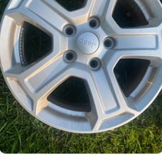 Jeep Wrangler Oem rim brand new only 50 miles