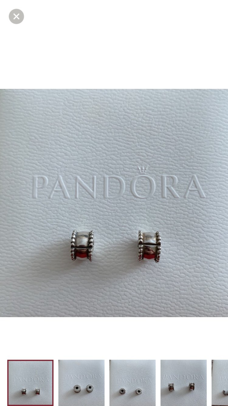 2 Pandora Clips