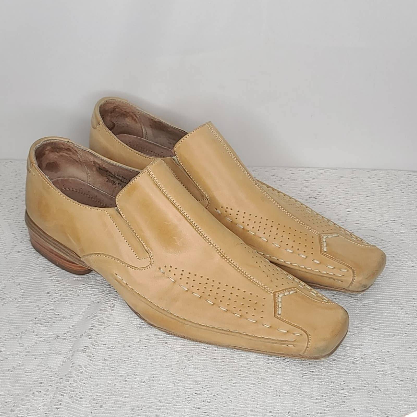 Fratelli leather slip on loafer dress shoes 10.5
