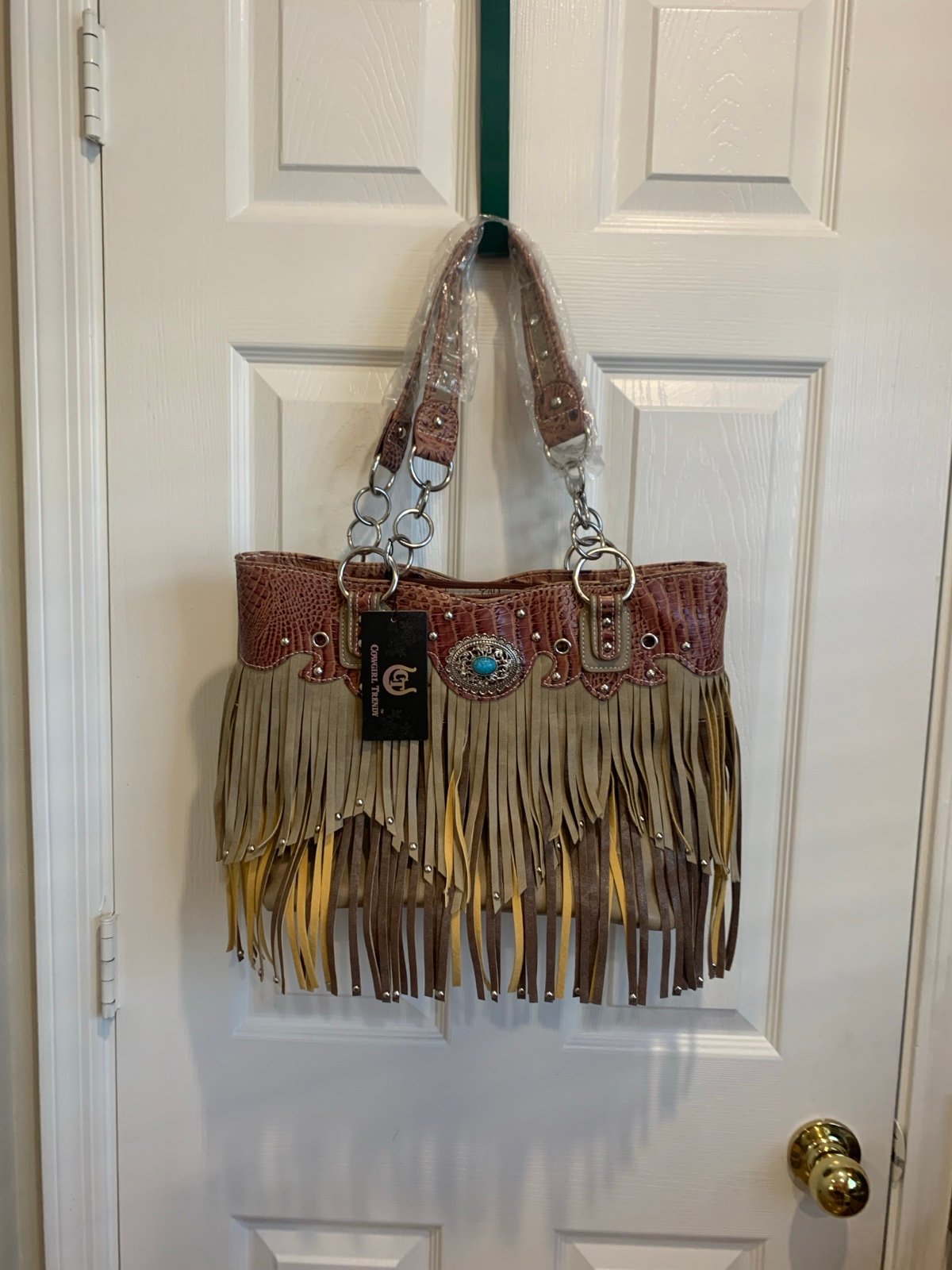 Shoulder bag