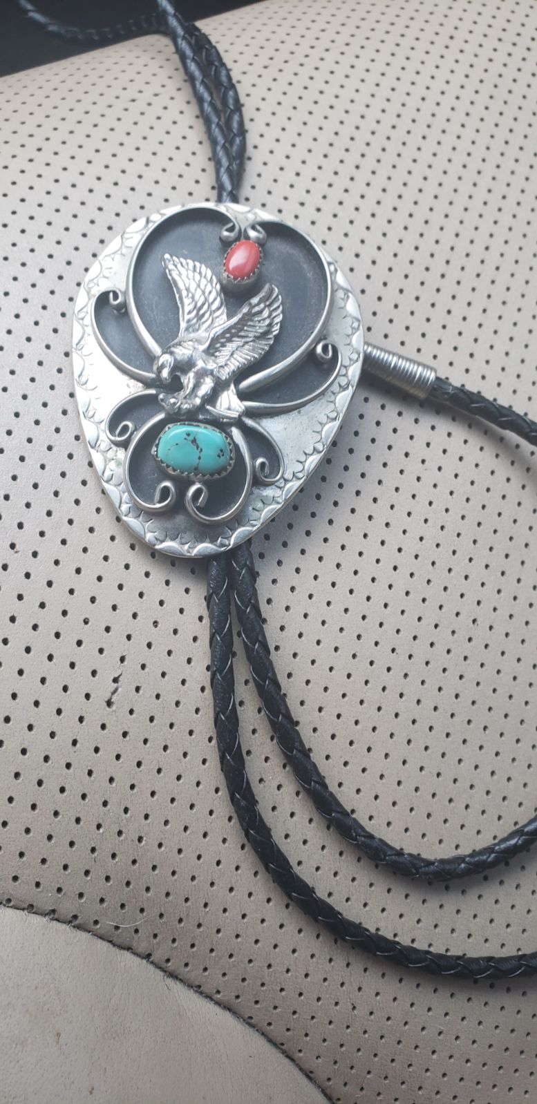 bolo tie