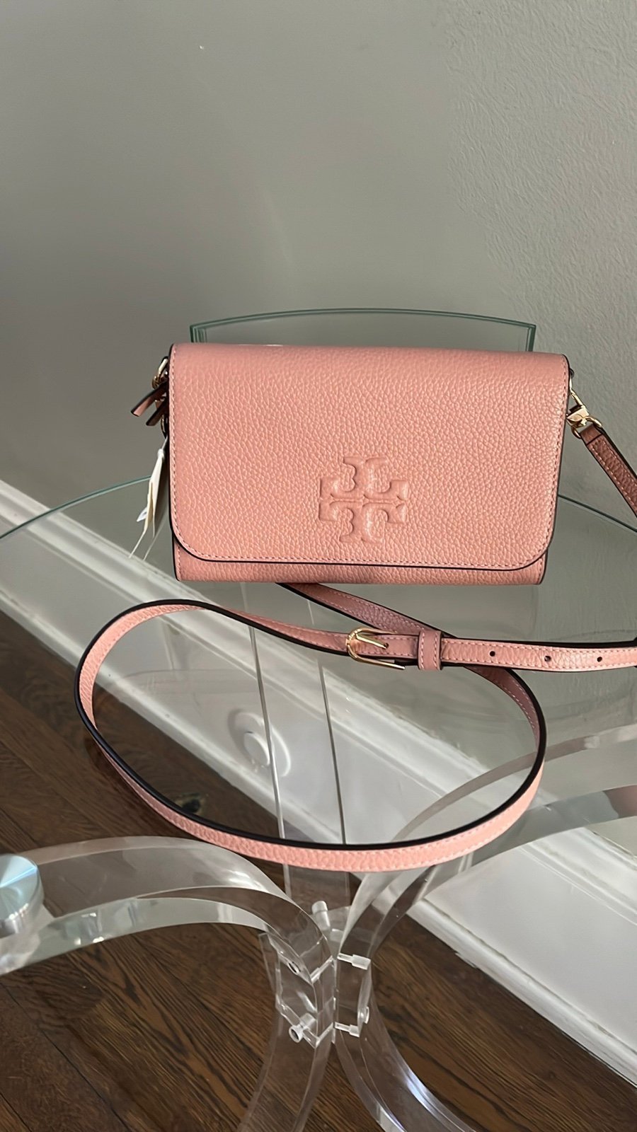 New with Tags Tory Burch Thea Flat Wallet Crossbody
