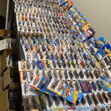 HOT WHEELS LOT For sale message for details