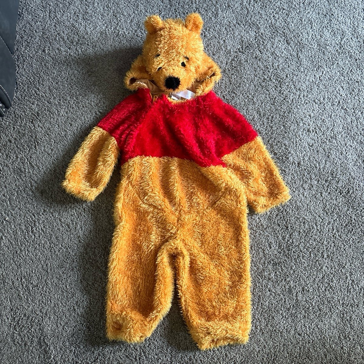 Vintage Toddler Disney Store Winnie the Pooh Costume SZ 24 Months