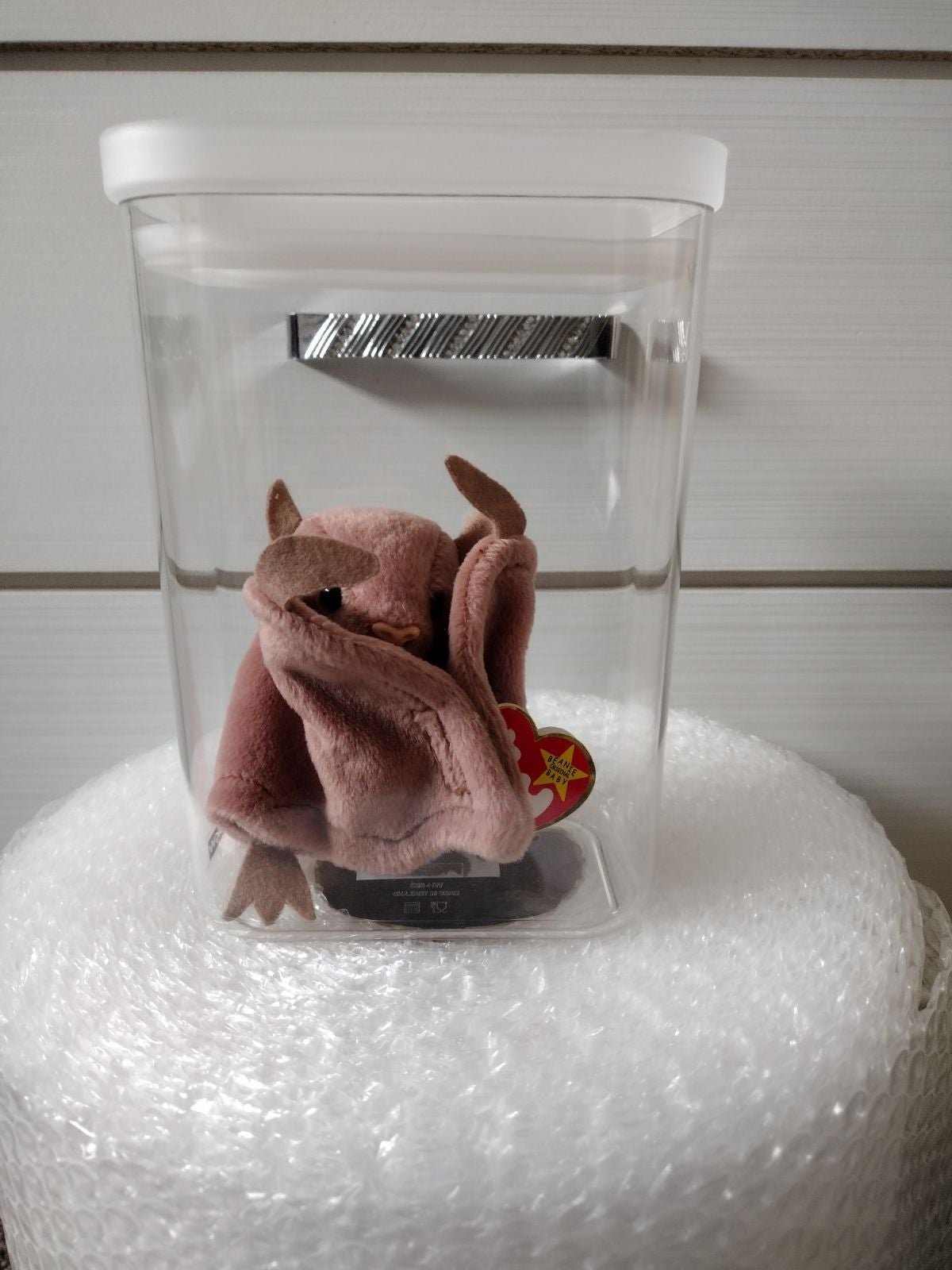 Ty Beanie Babies Batty The Bat P.E. Pellets Mint Condition