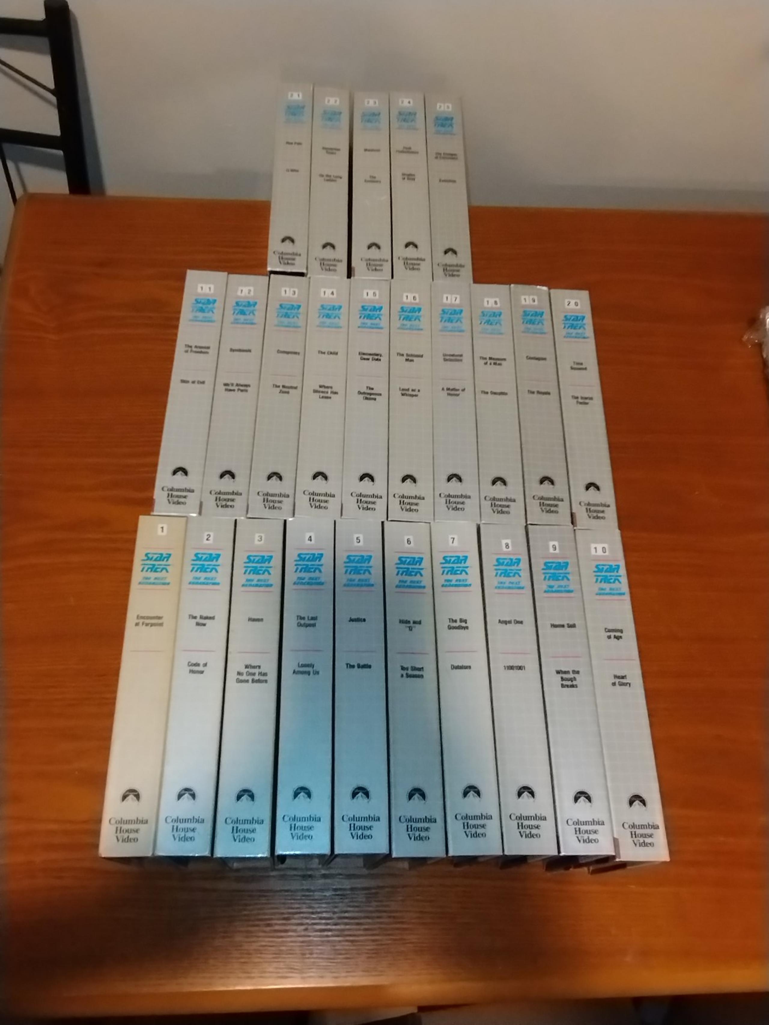 Lot of 25 Star Trek The Next Generation Collector’s Edition VHS Tapes 1 - 25