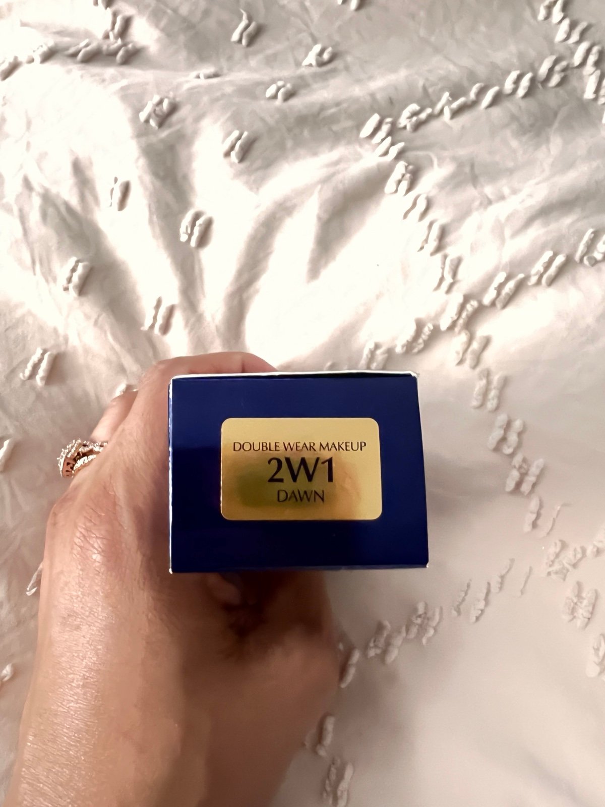 Estée Lauder Double Wear 2W1-Dawn