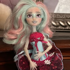 Haunted Rochelle with Custom Faceup