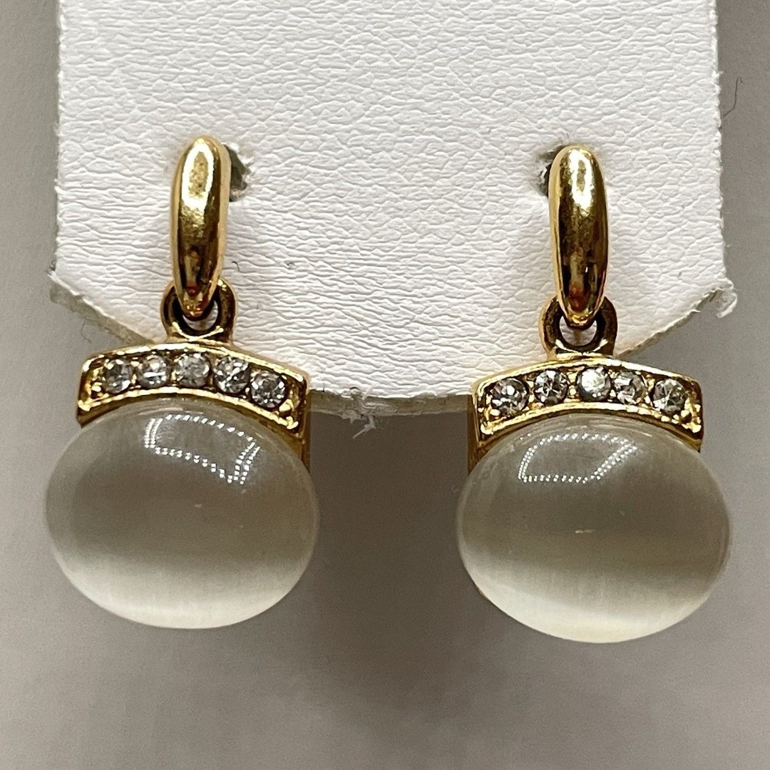 Stunning Roman White Cat Eye Gold Tone Drop Dangle Earrings Boho Rhinestone