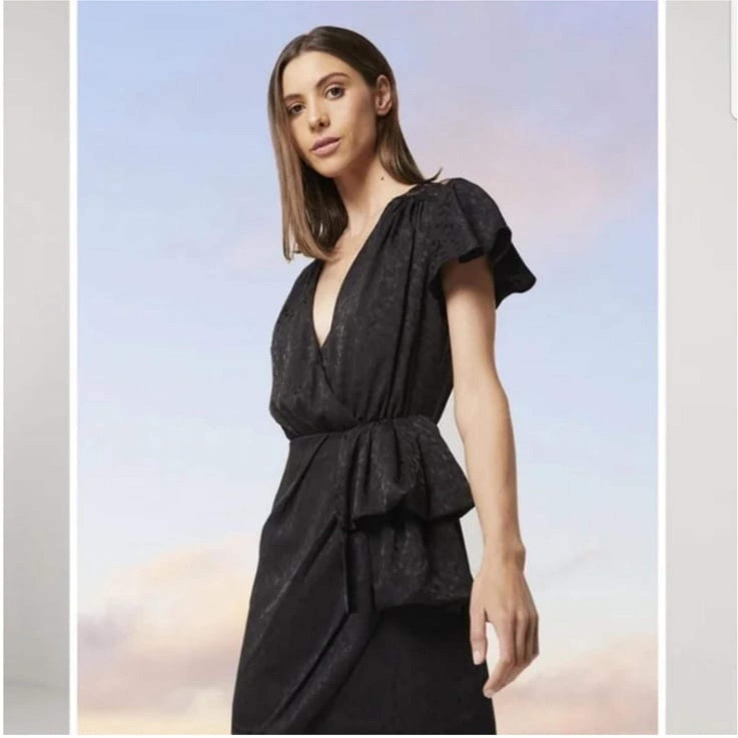 Elliatt Atmosphere Dress